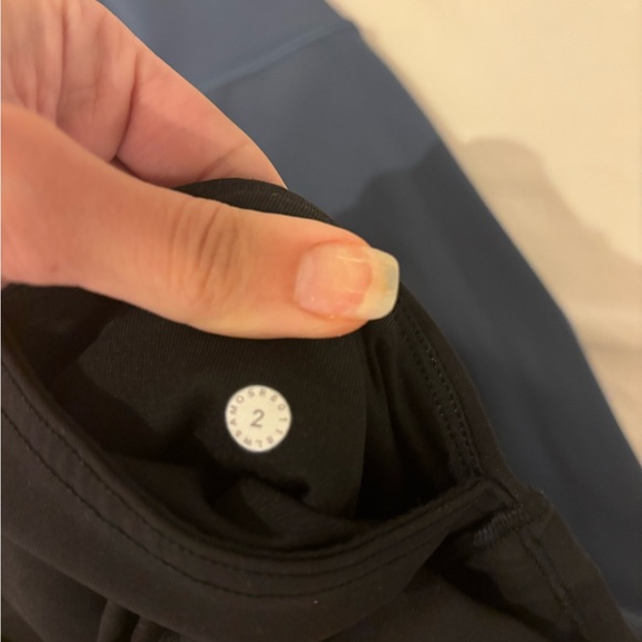 4 Lulu lemon training pants all together bundle - Picture 9 of 15